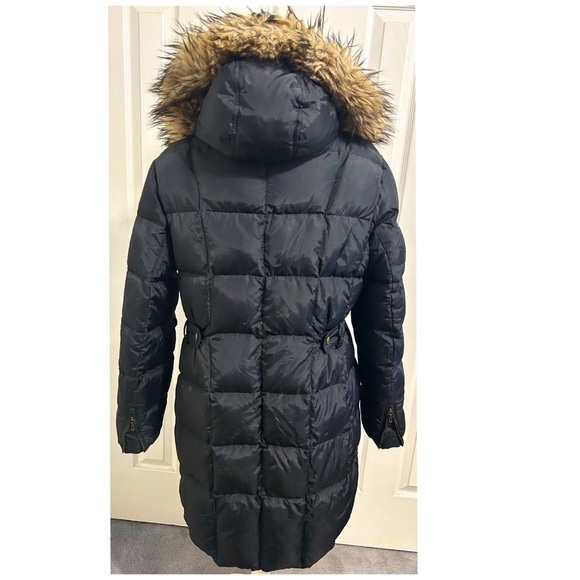 Land’s End, 3/4” Black Quilted Puffer Coat with Removable Hood, Fur & Hood - Picture 2 of 8